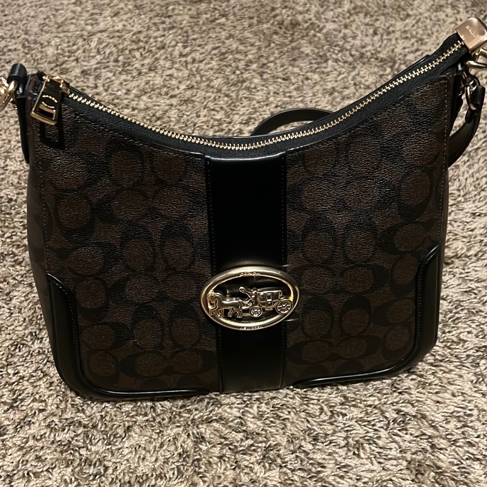 Coach Georgie Hobo bag. Used just a short time, great condition.